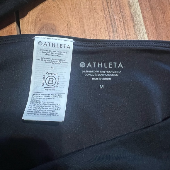 Athleta Swimsuit - Picture 3 of 4